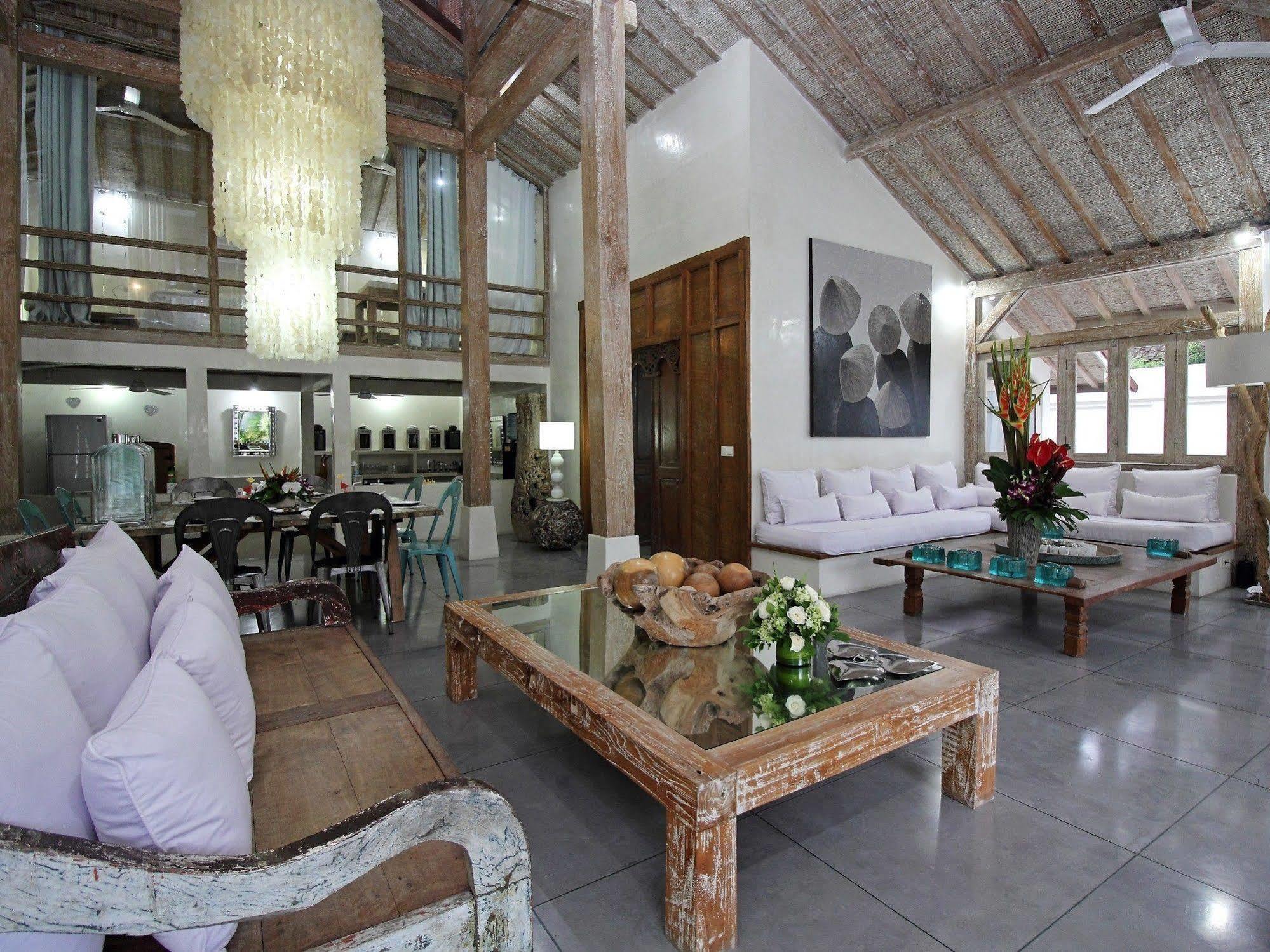 Villa Putih Seminyak Kültér fotó